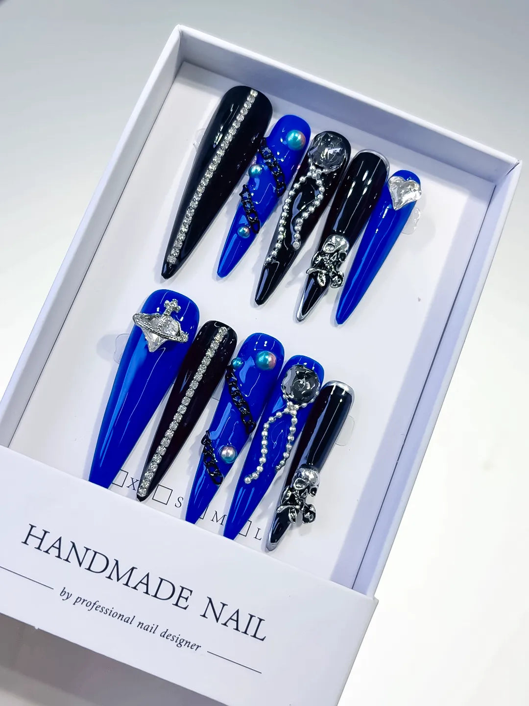 L042 - Long Blue Black Stiletto Solid color Planet Pearl