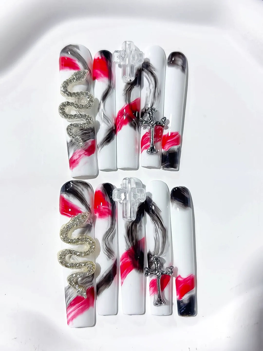 L046 - Long White Black Square Abstract Cross Snake