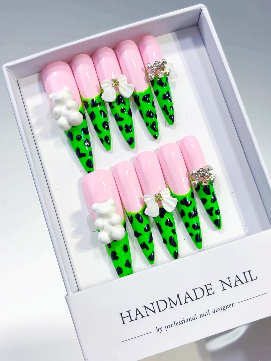 L061 - Long Pink Green Stiletto French tip Flower