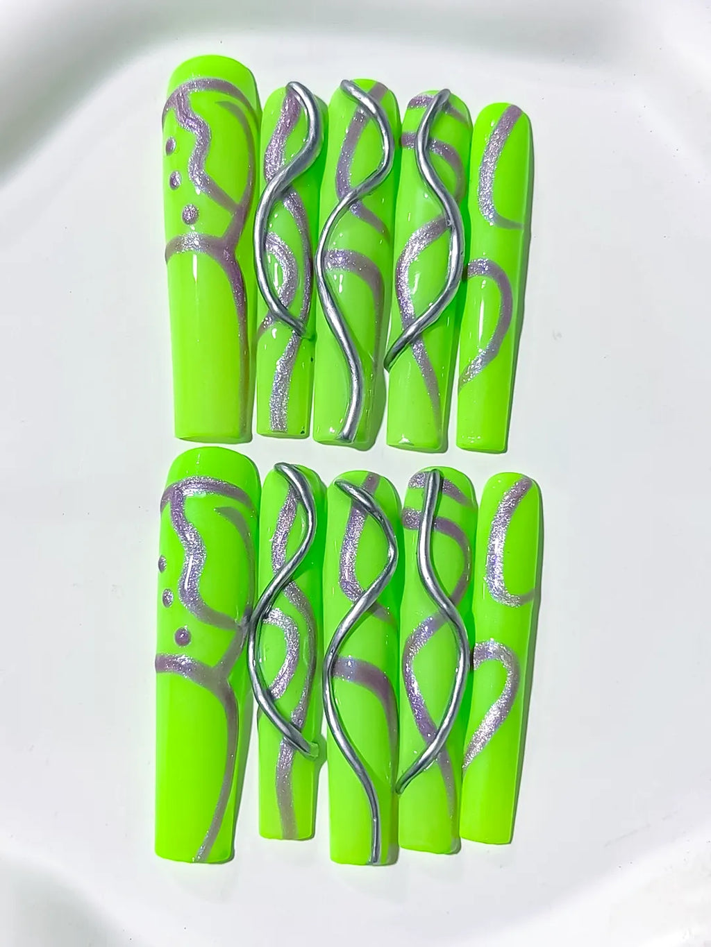 L068 - Long Green White Square Abstract Swirl