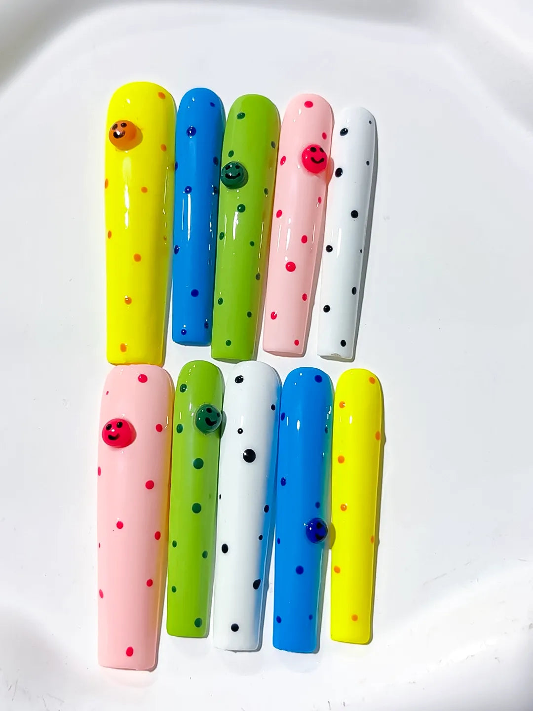 L085 - Long Yellow Blue Square Solid color Dot Pattern Smiley