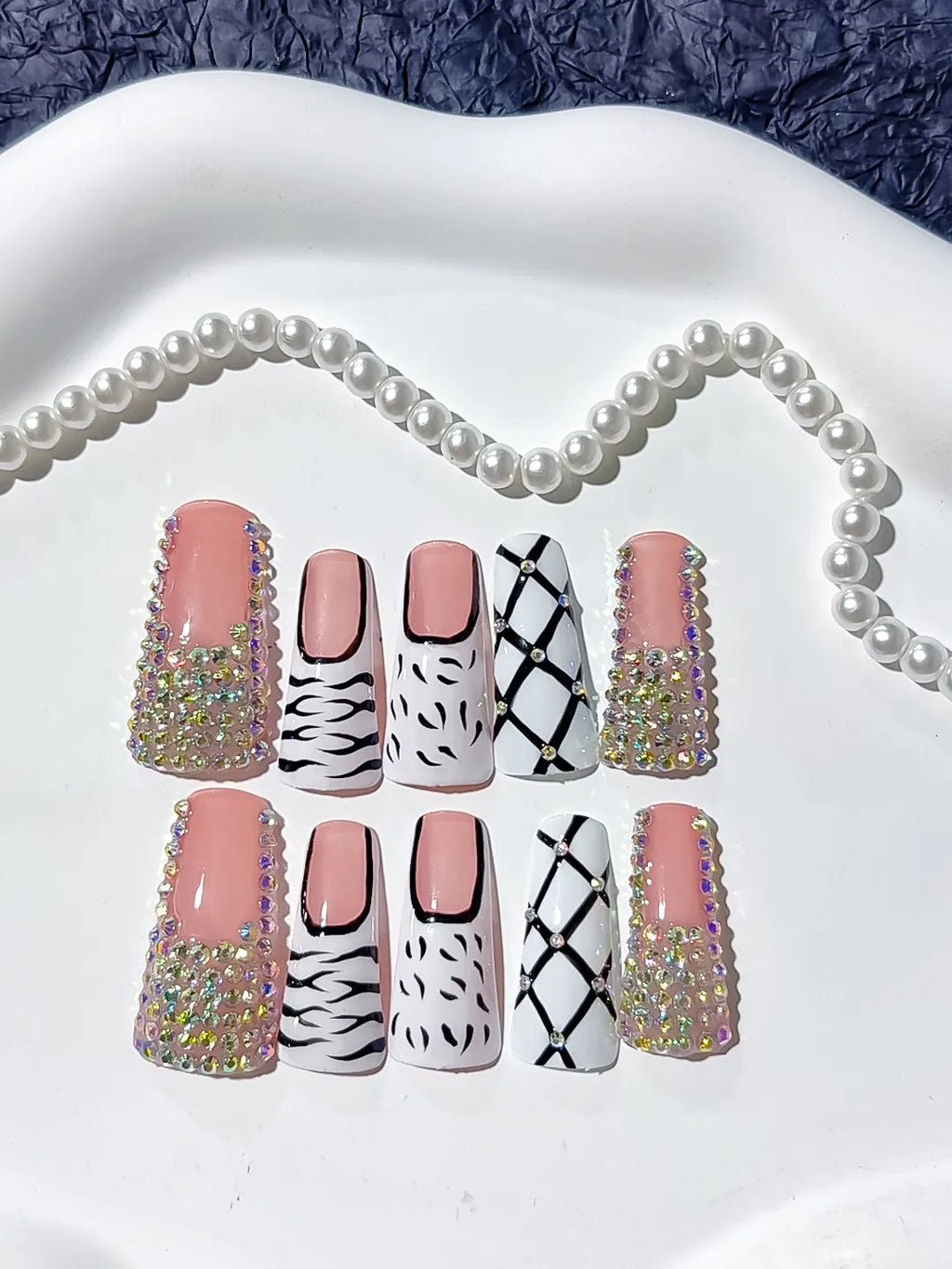 L086 - Long Nude White Duck Abstract Animal Print Lattice