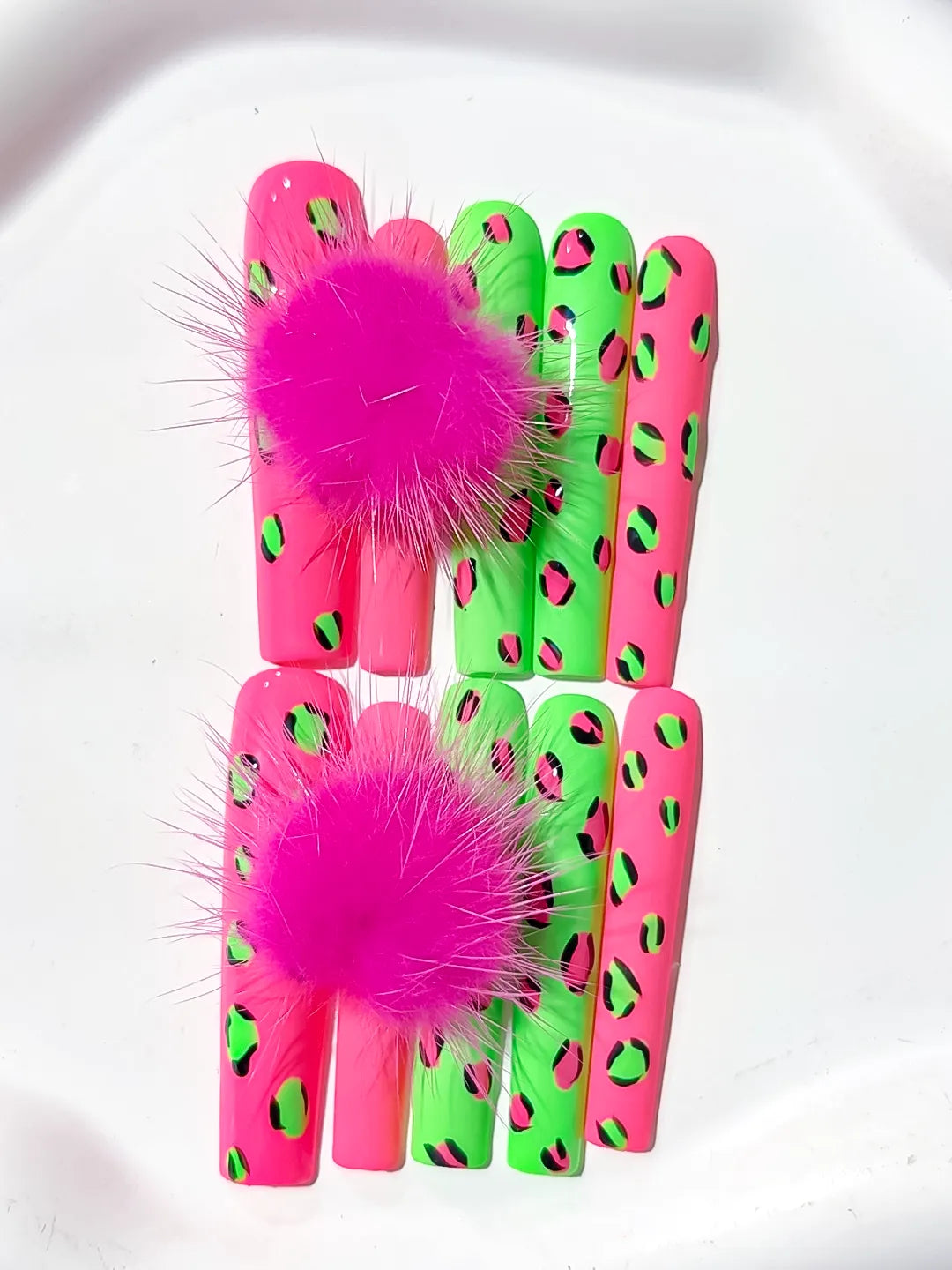 L088 - Long Pink Green Square Abstract Animal Print Pom Pom