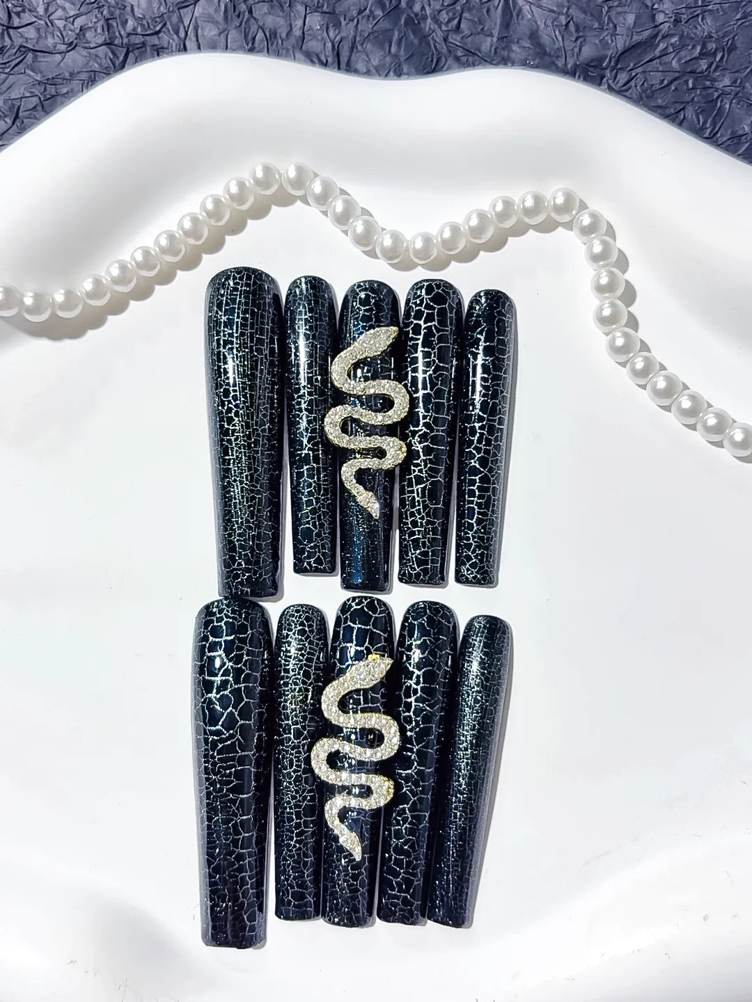 L092 - Long Black Silver Square Glitter Snake Crackle