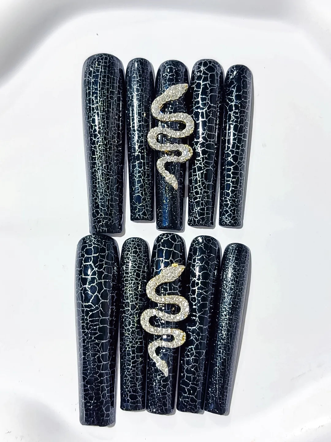 L092 - Long Black Silver Square Glitter Snake Crackle