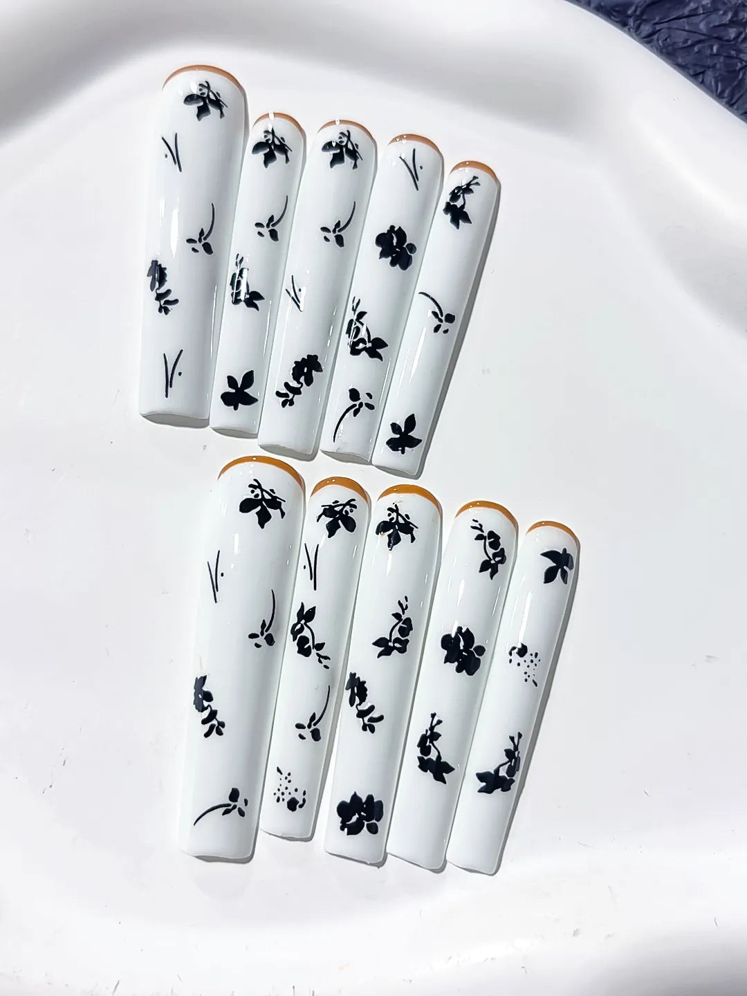 L093 - Long White Black Square Floral