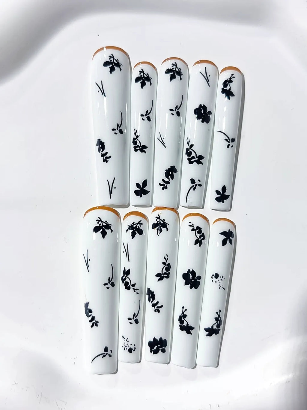 L093 - Long White Black Square Floral