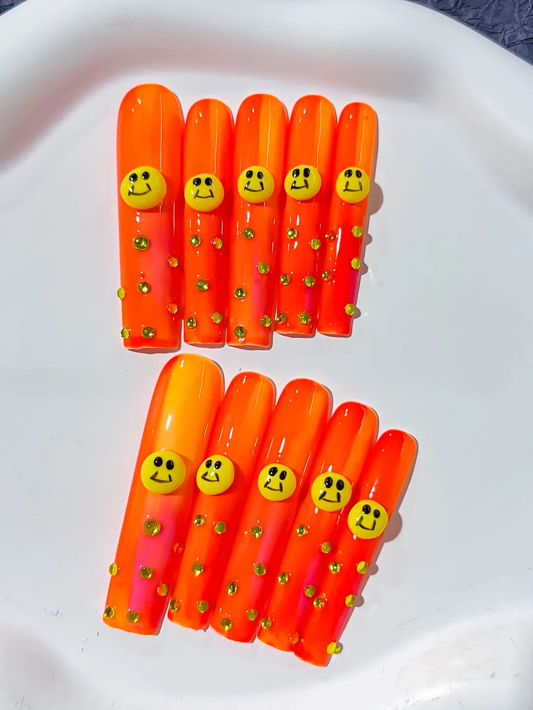 L111 - Long Orange Pink Square Ombre Smiley Rhinestone
