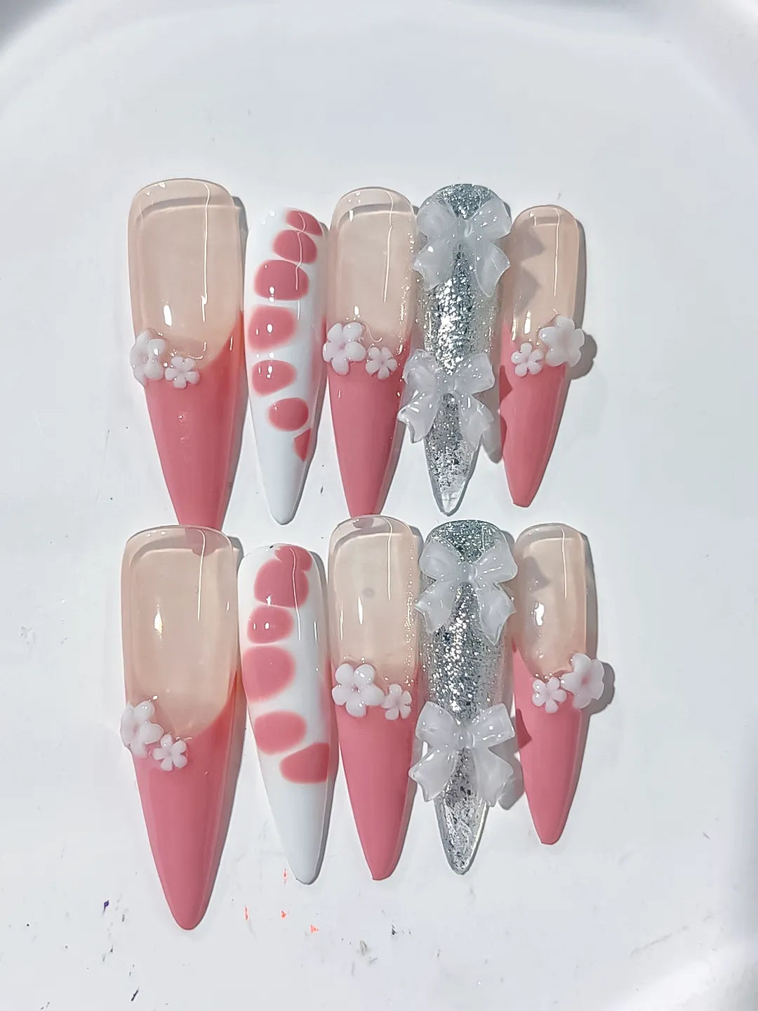 L125 - Long Nude Pink Stiletto Ombre Flower Bow