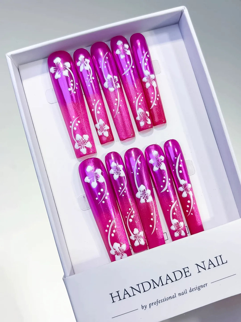 L131 - Long Pink White Square Floral