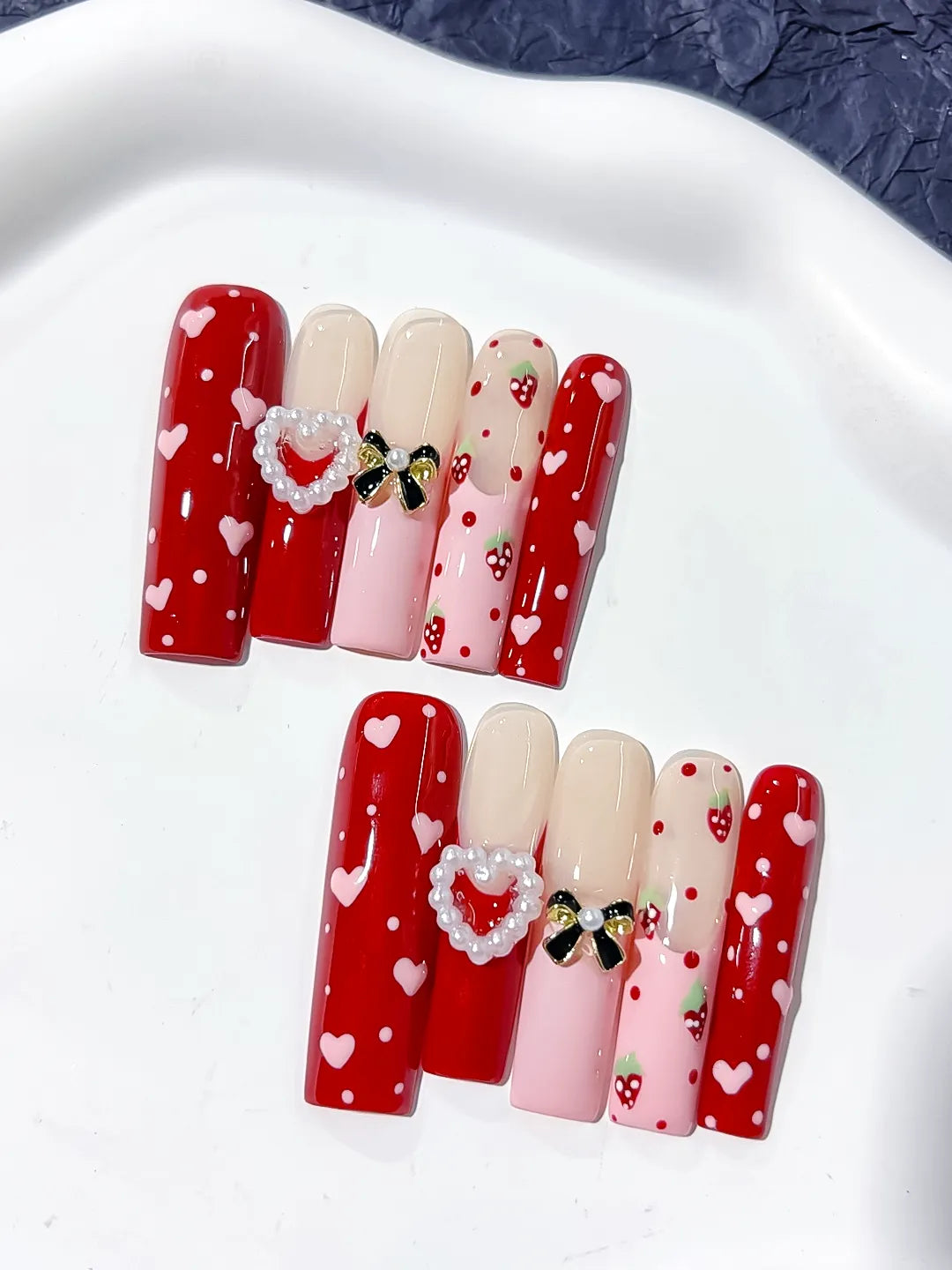 L133 - Long Red Pink Square Abstract Heart Bow