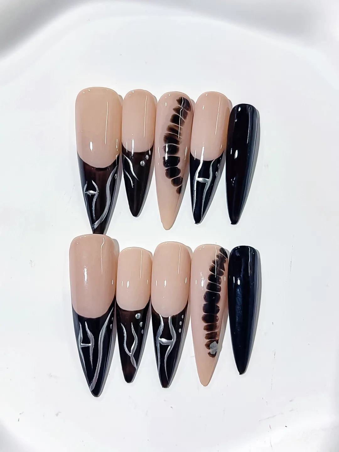 L135 - Long Nude Black Stiletto French tip Glitter