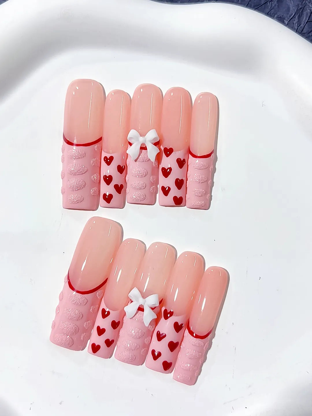 L142 - Long Pink Red Square Solid color Heart Bow