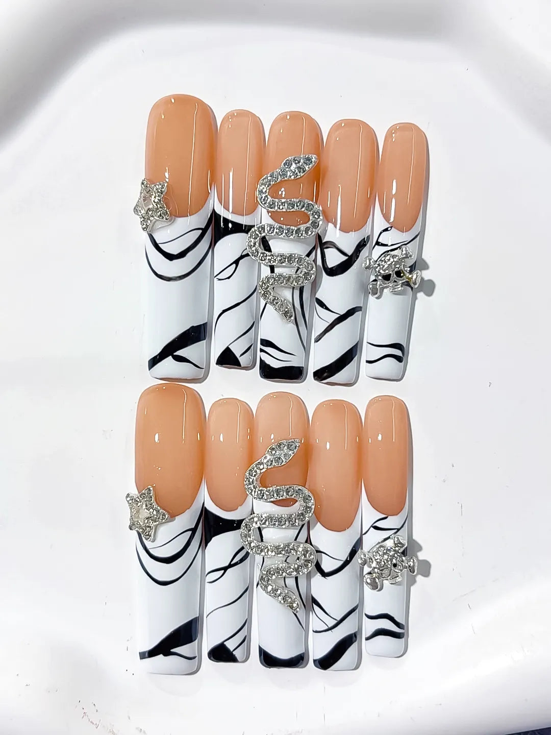L172 - Long Nude White Square Abstract Snake Star