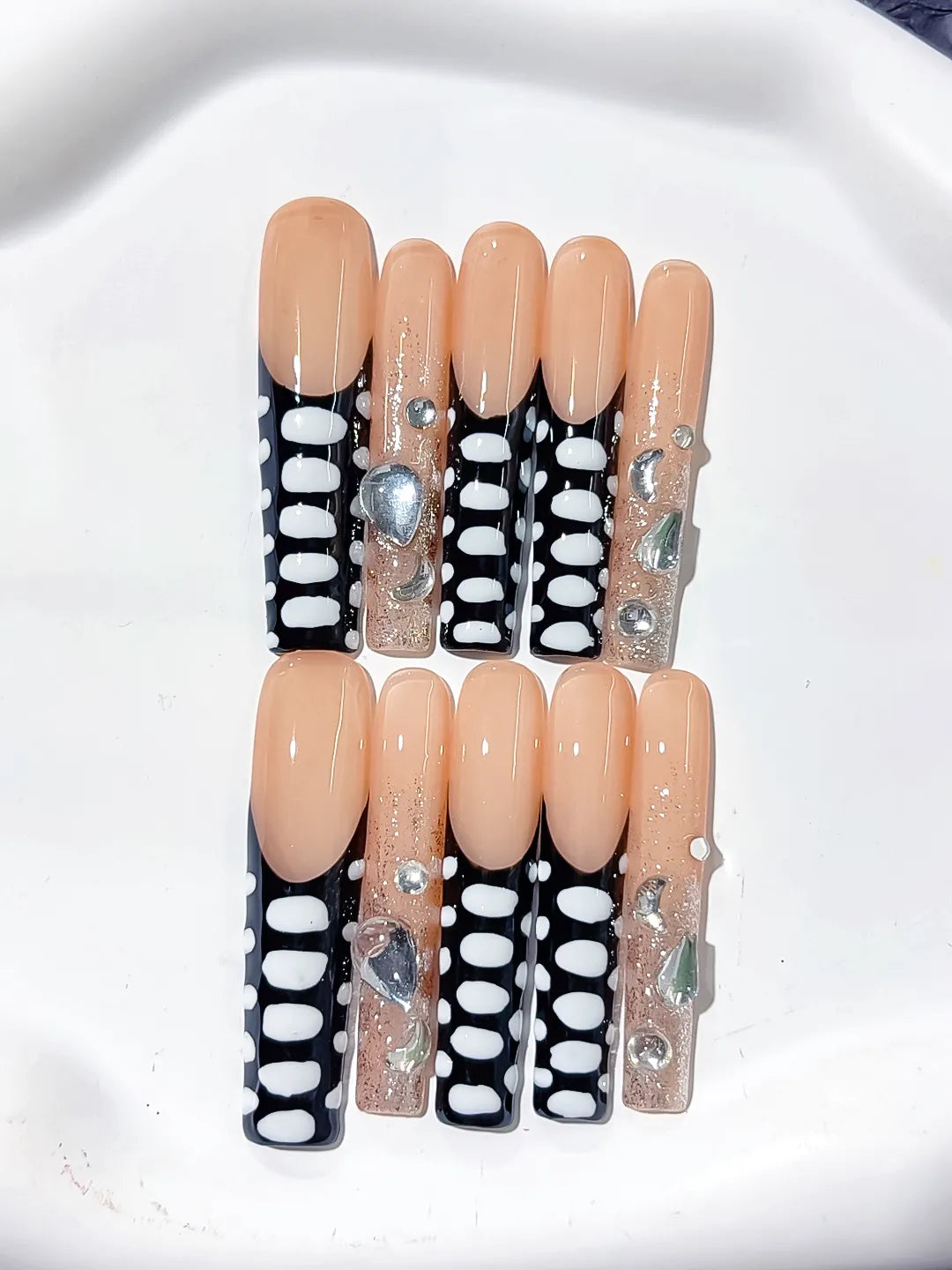 L175 - Long Nude Black Square Abstract Lattice Rhinestone