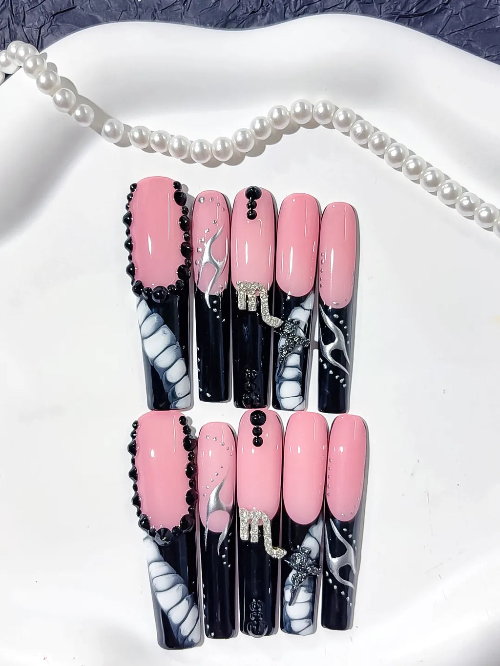 L179 - Long Pink Black Square Solid color Bow Rhinestone
