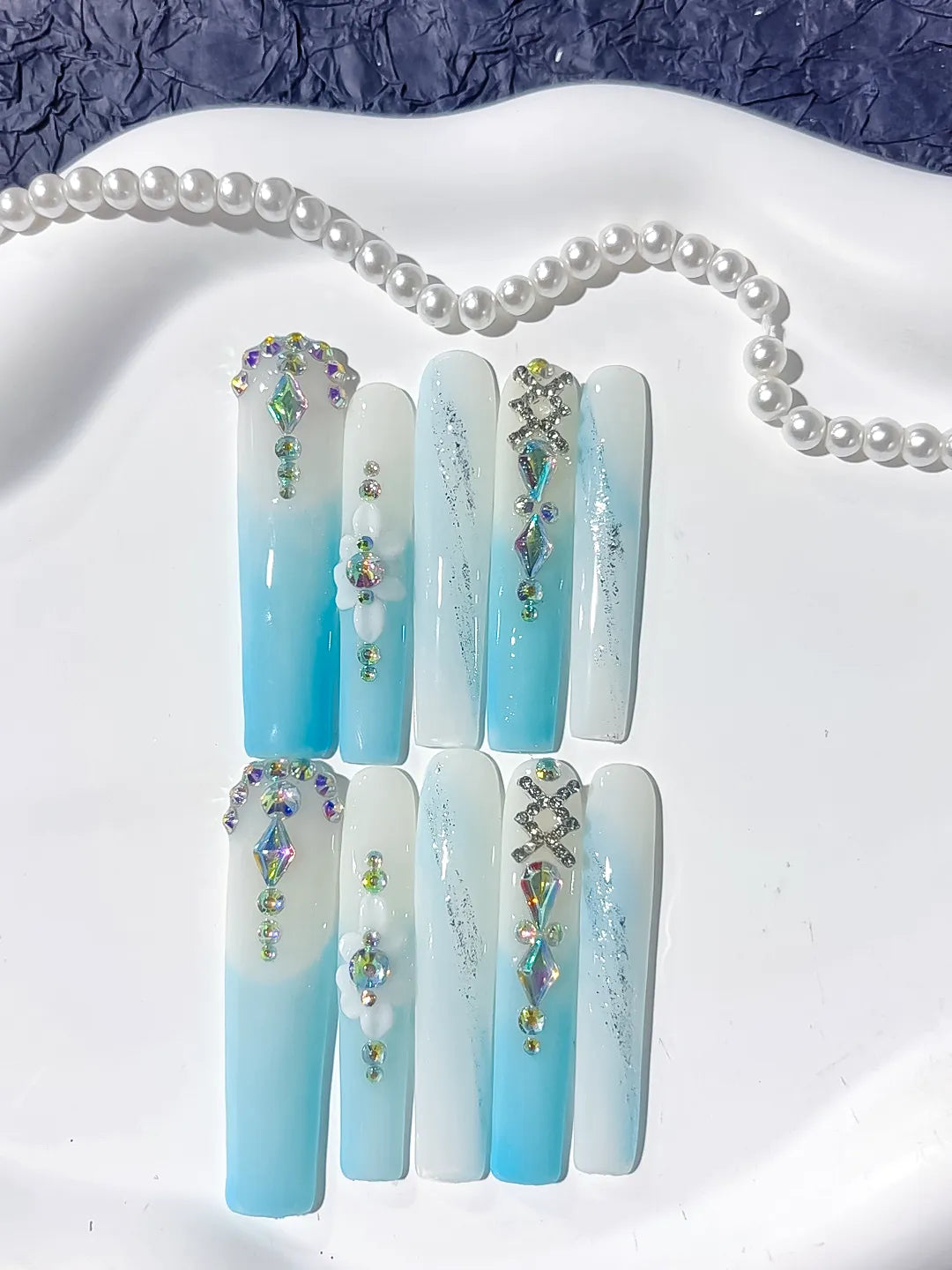 L188 - Long White Blue Square Ombre Flower Snowflake