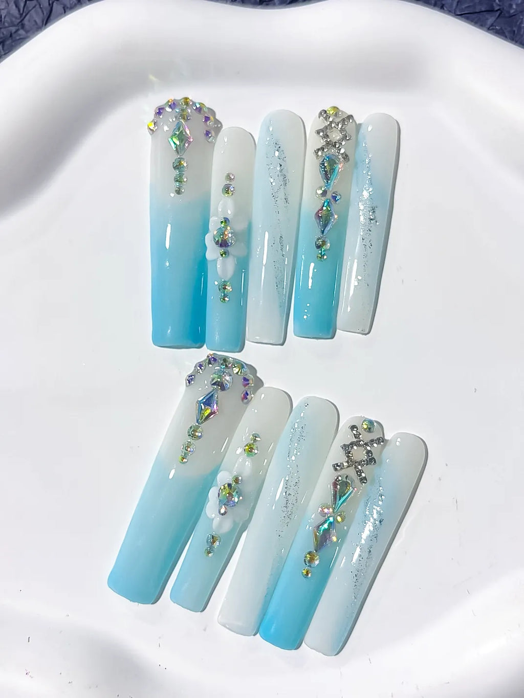 L188 - Long White Blue Square Ombre Flower Snowflake
