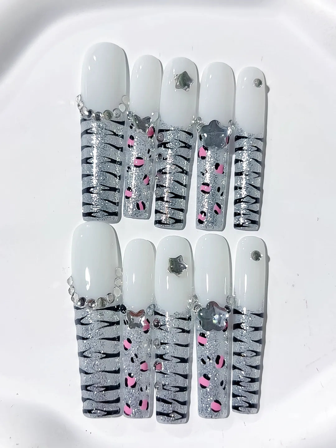 L201 - Long White Silver Square Abstract Star Animal Print