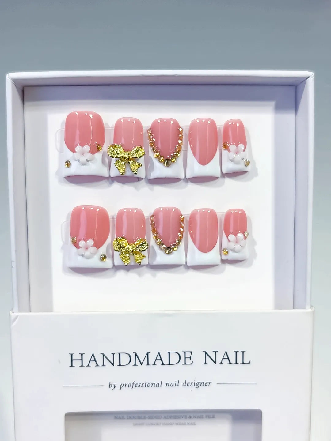 L217 - Short Pink White Duck French tip Bow Flower