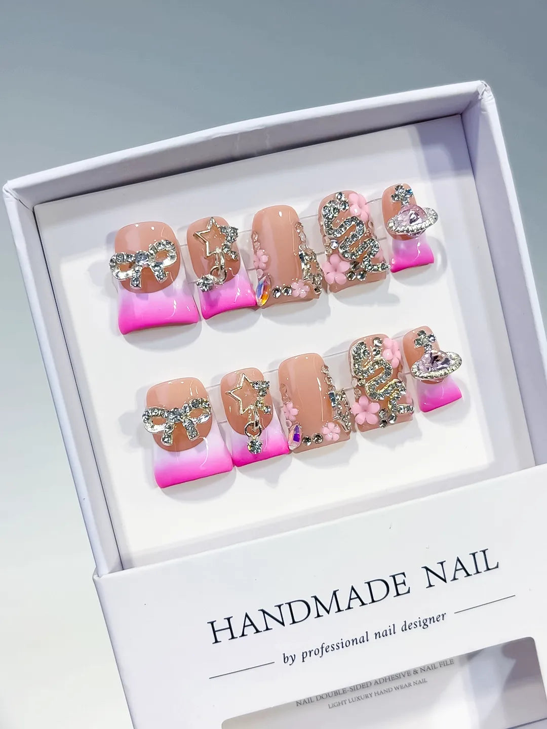 L230 - Short Nude Pink Duck French tip Flower Snake