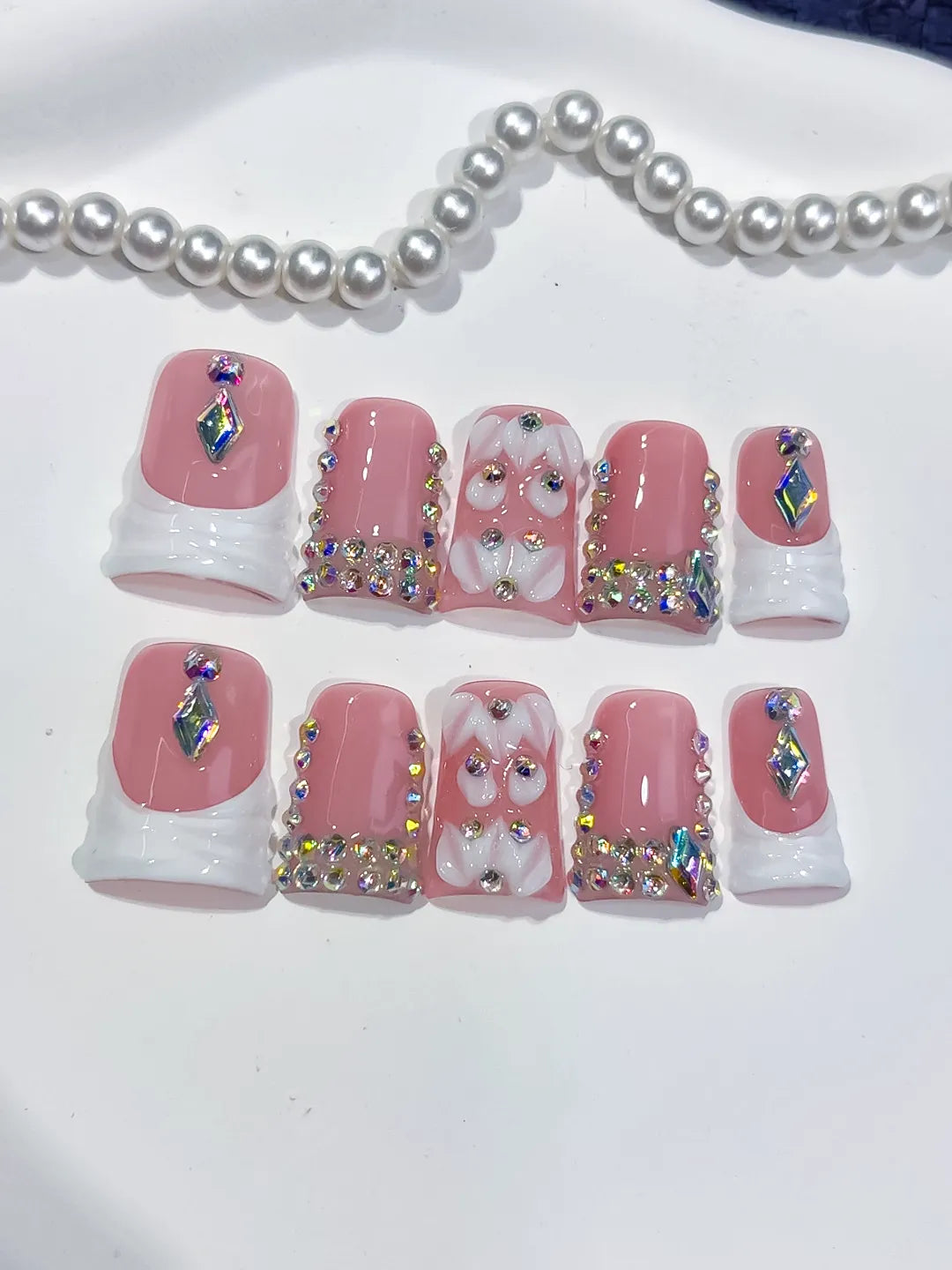 L231 - Short Pink White Duck French tip Bow Rhinestone