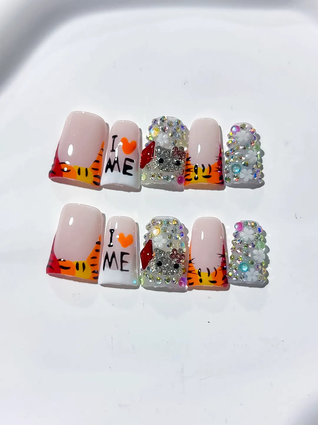 L238 - Short Nude White Duck Abstract Text Rhinestone