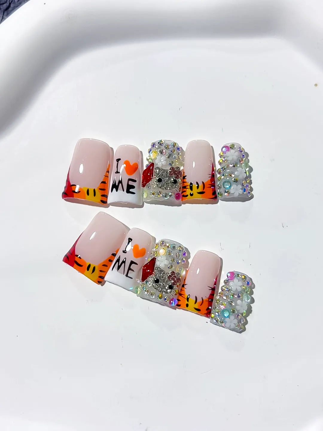 L238 - Short Nude White Duck Abstract Text Rhinestone