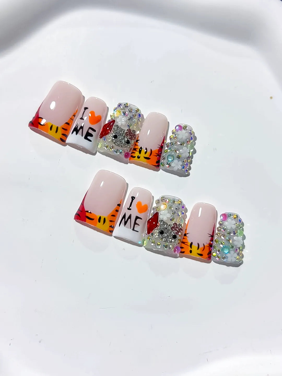 L238 - Short Nude White Duck Abstract Text Rhinestone