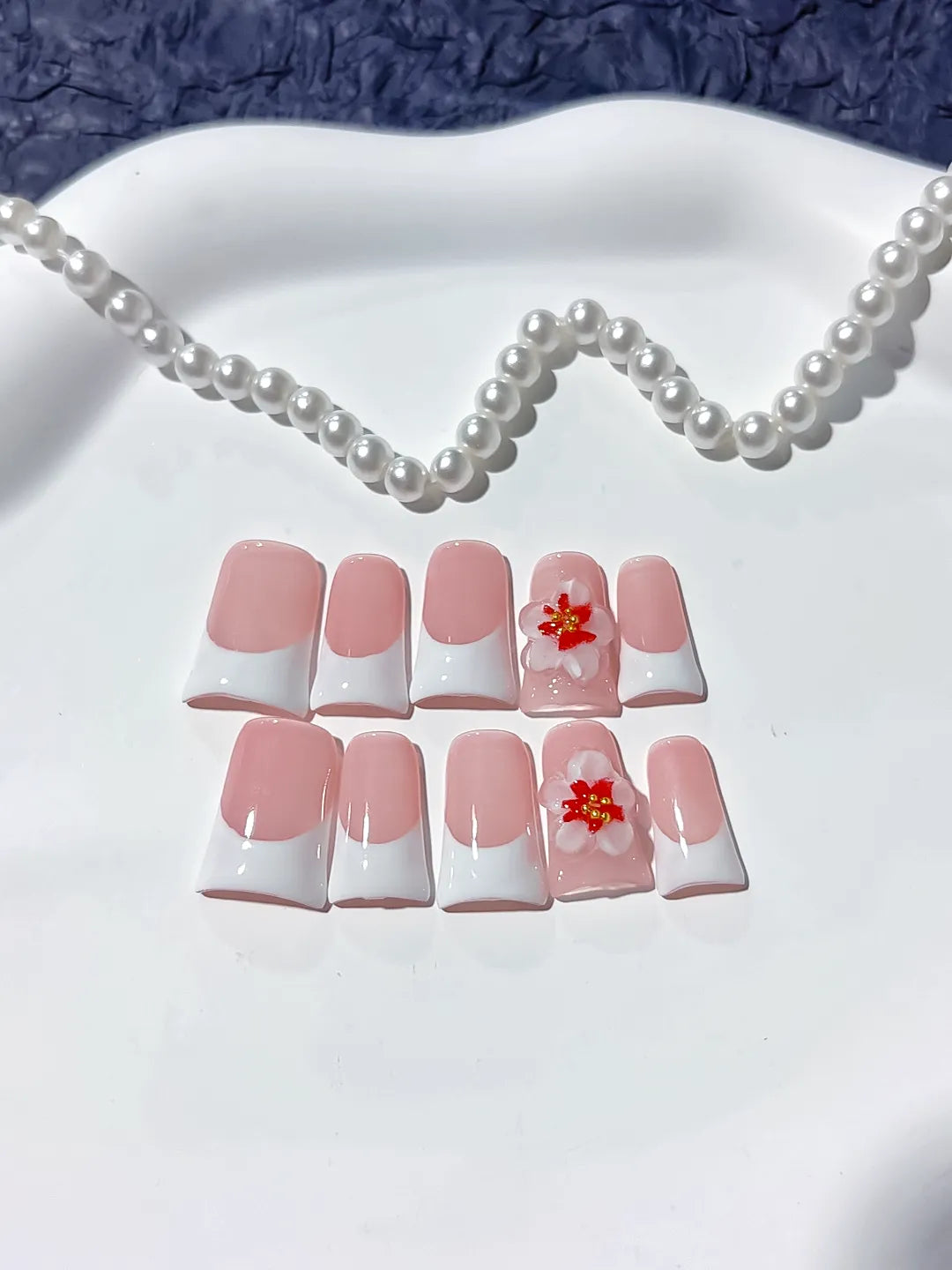 L244 - Short Pink White Duck French tip Flower 3D