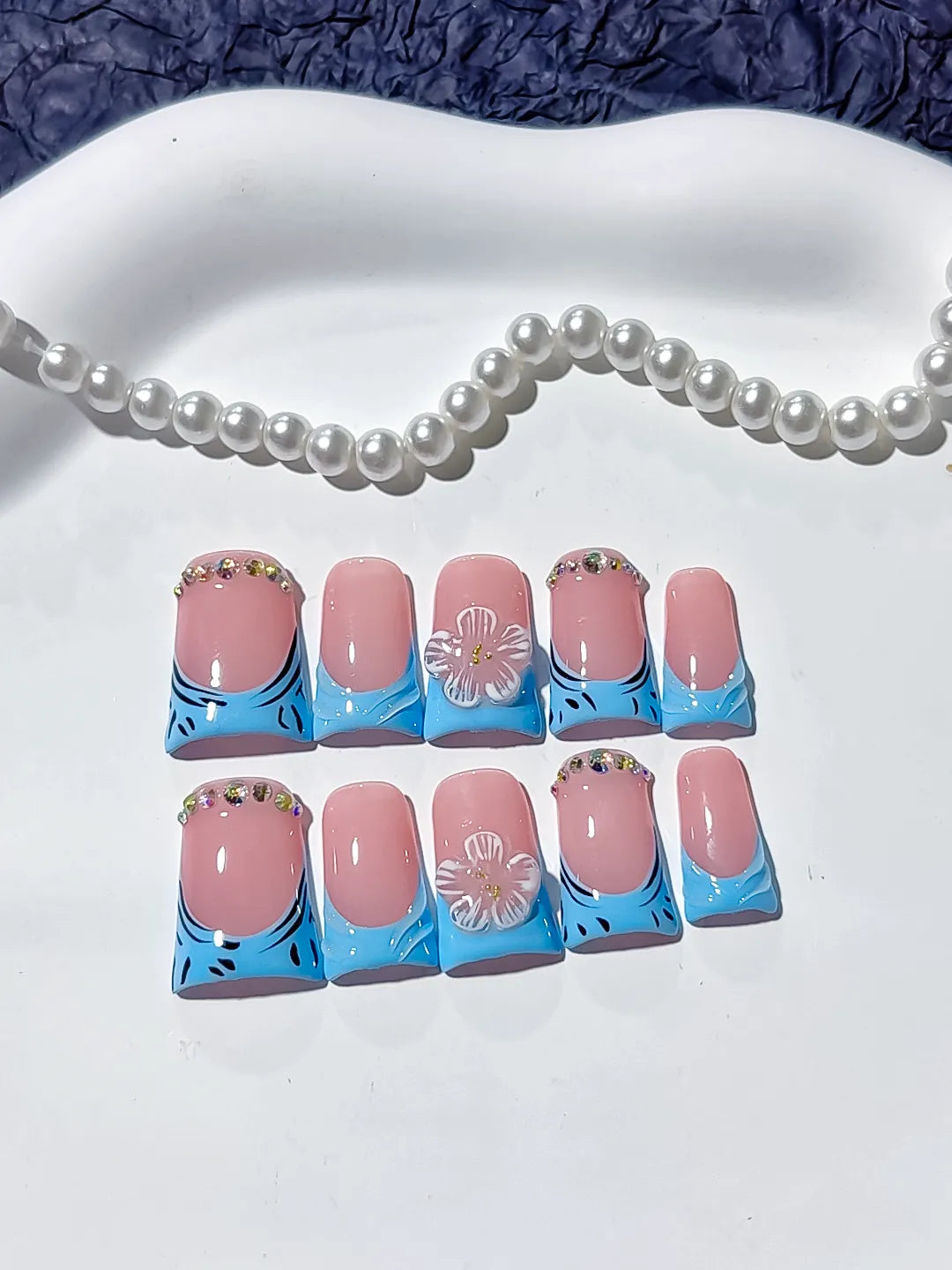 L245 - Short Pink Blue Duck Abstract Flower Rhinestone