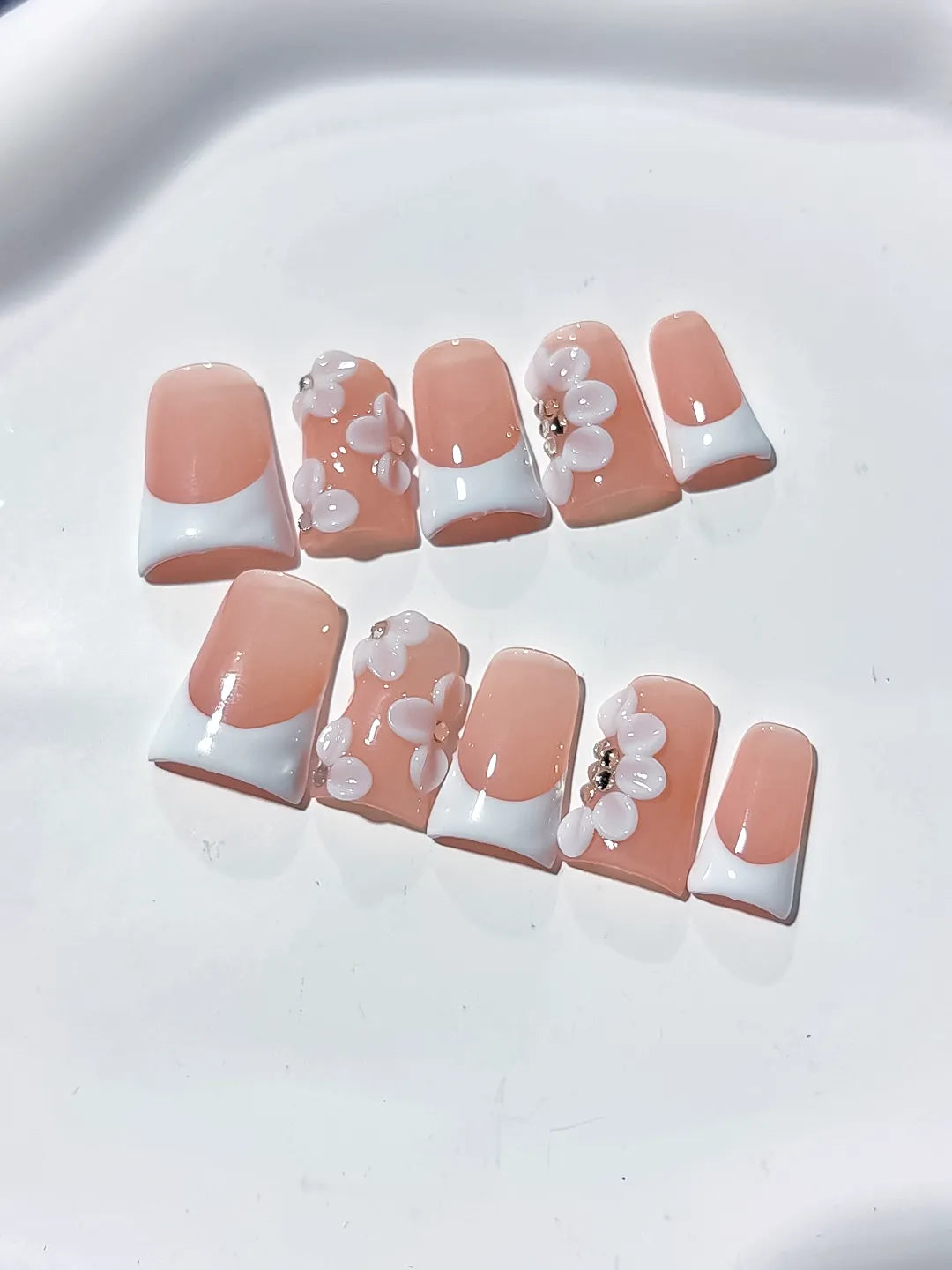L247 - Short Nude White Duck French tip Flower Rhinestone