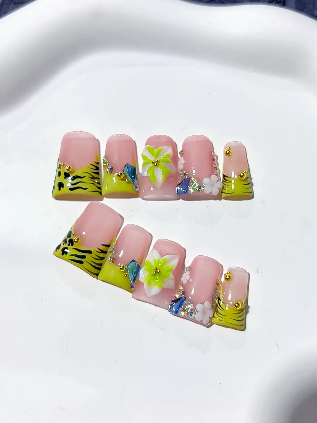 L249 - Short Pink Green Duck Abstract Flower Rhinestone
