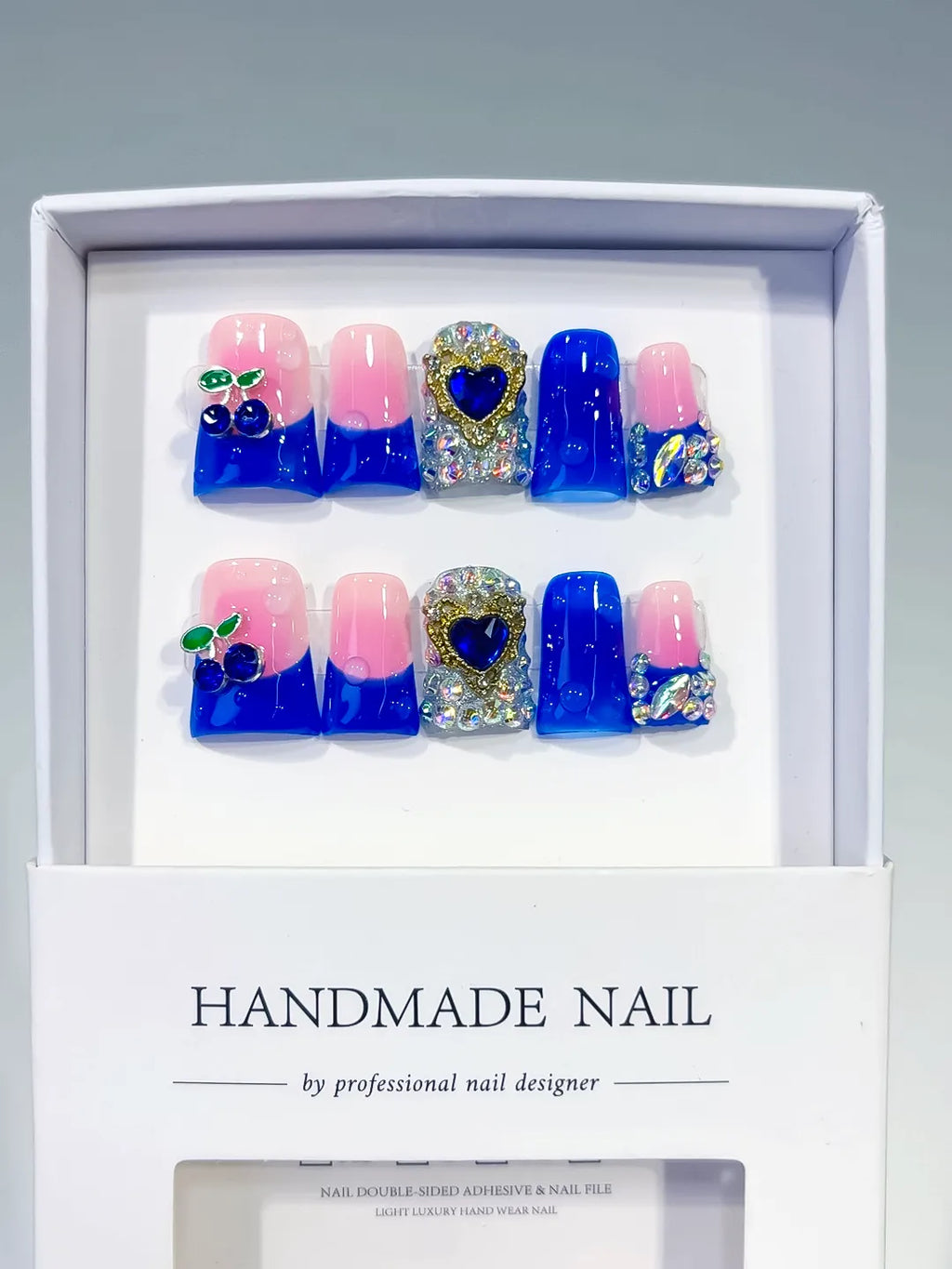 L257 - Short Pink Blue Duck Ombre Heart Rhinestone