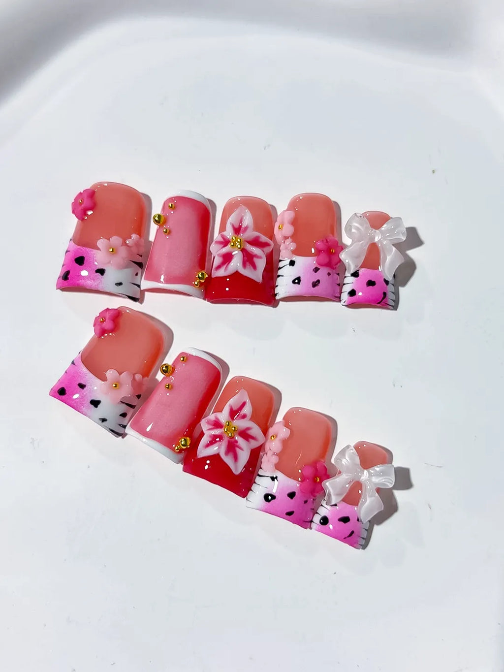 L259 - Short Pink White Duck Abstract Heart Hello Kitty