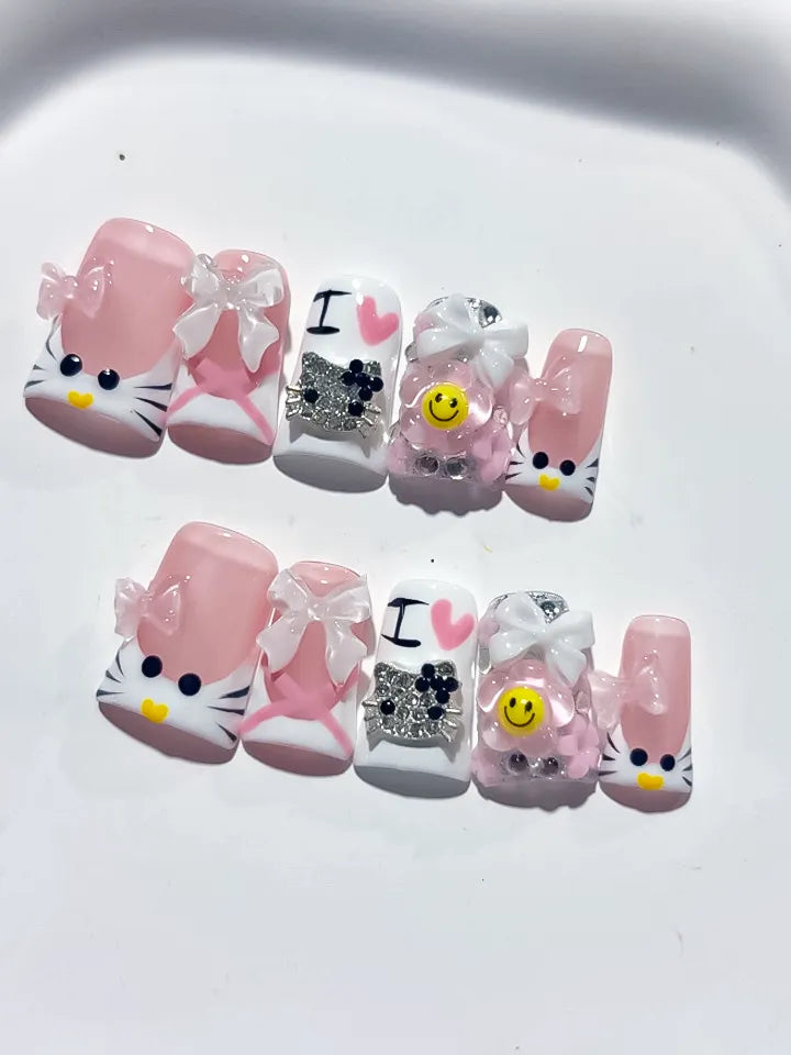 L270 - Short Pink White Duck Abstract Bow Smile