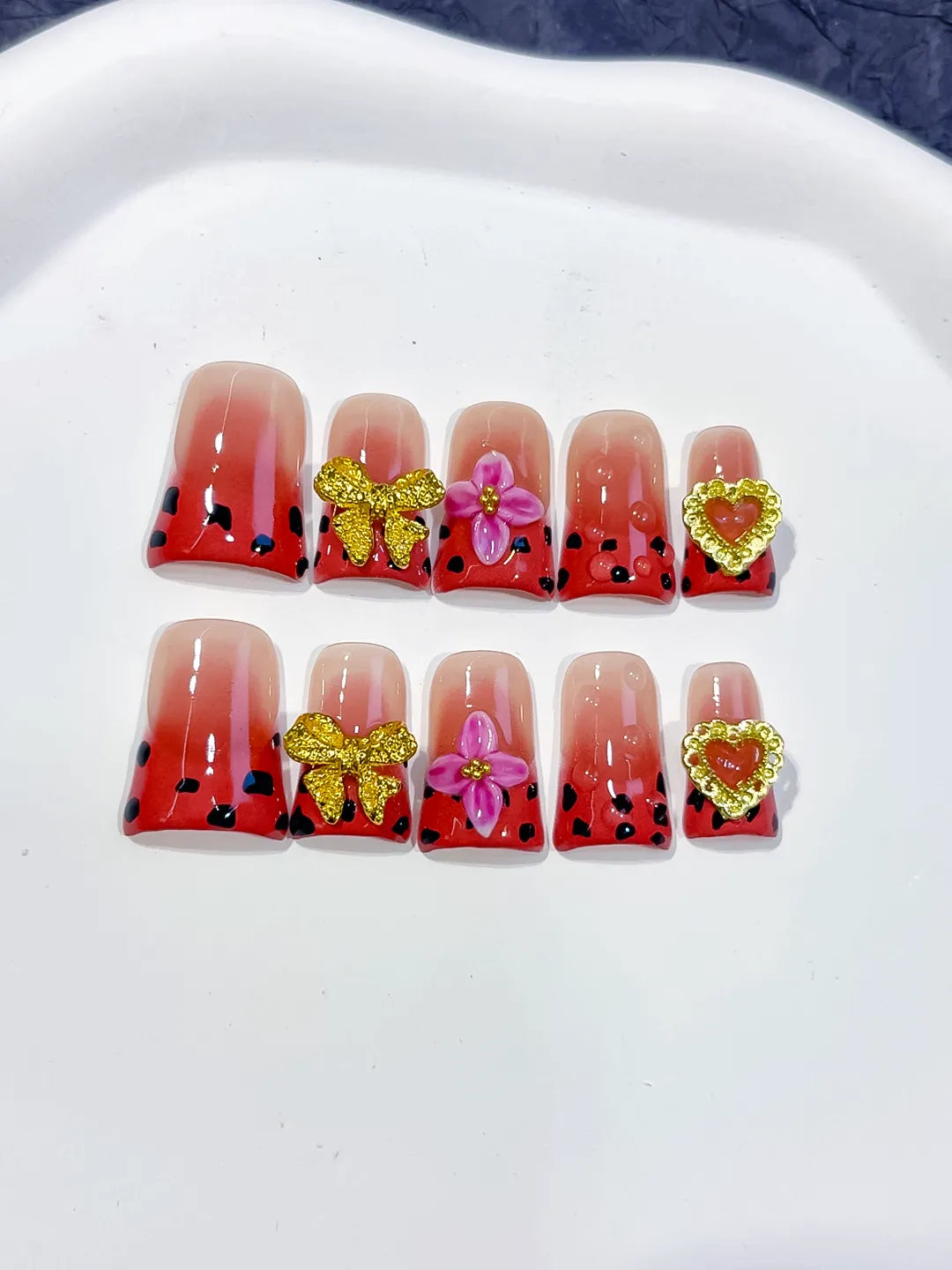 L271 - Short Nude Red Duck Abstract Bow Flower