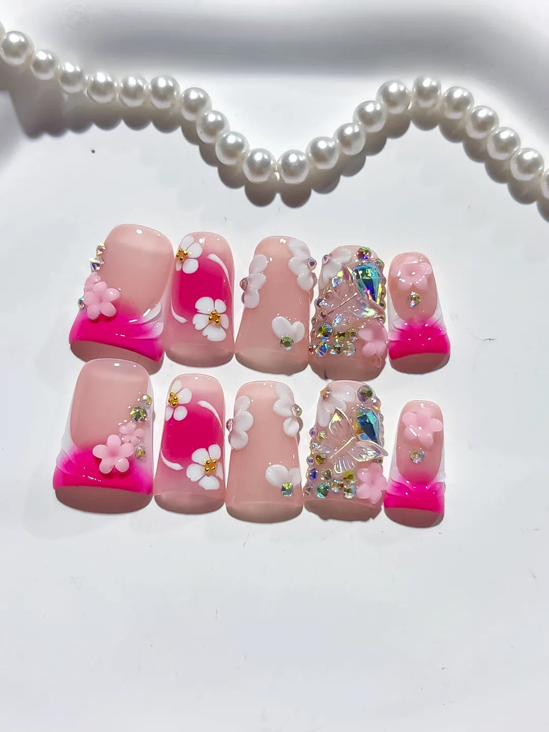 L273 - Short Pink White Duck Abstract Flower Rhinestone