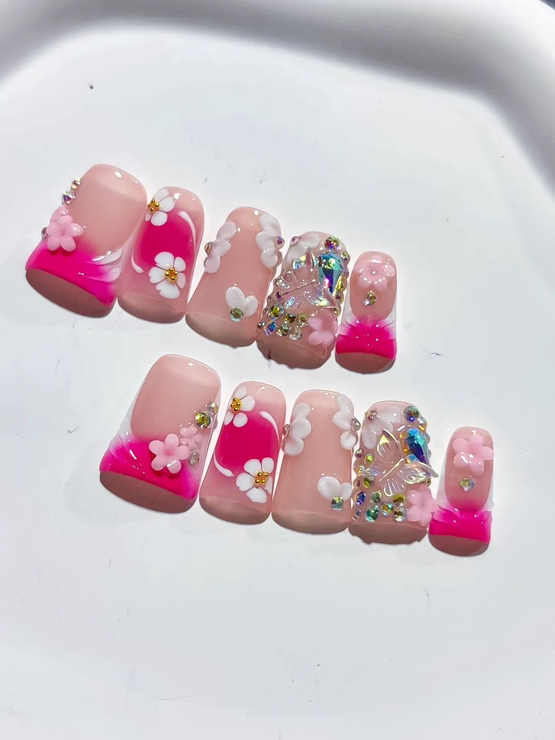 L273 - Short Pink White Duck Abstract Flower Rhinestone