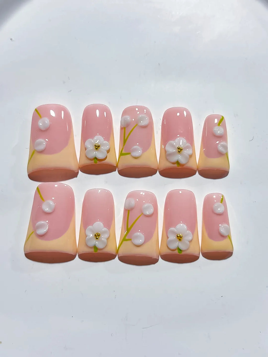 L277 - Short Pink Nude Duck French tip Flower Pearl