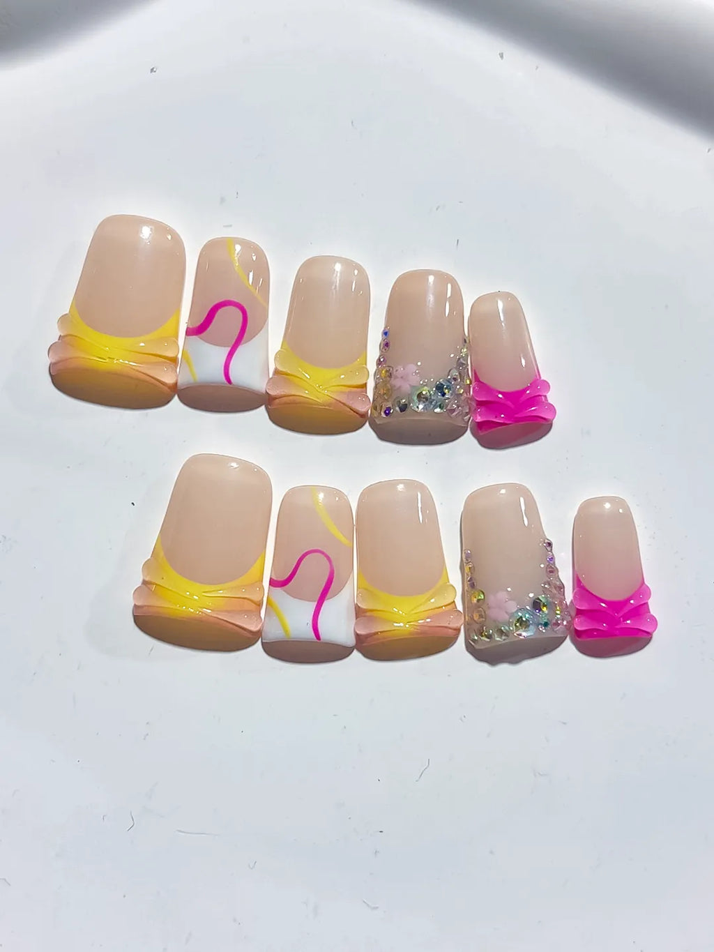 L278 - Short Nude Yellow Duck Abstract Heart Rhinestone