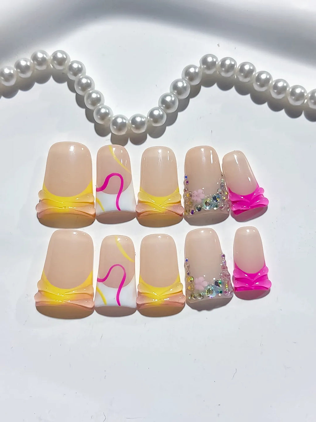 L278 - Short Nude Yellow Duck Abstract Heart Rhinestone