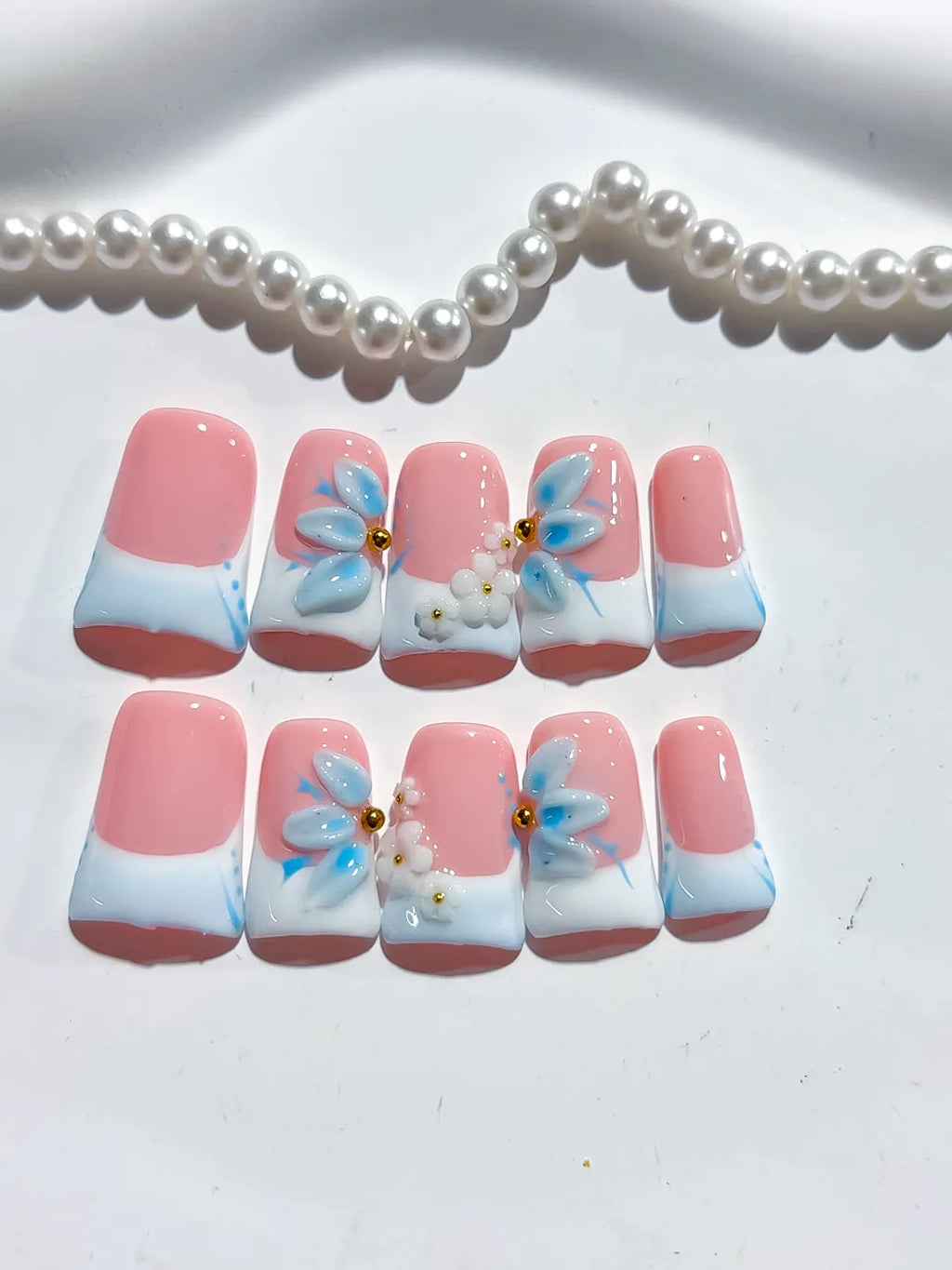 L280 - Short Pink White Duck French tip Flower 3D
