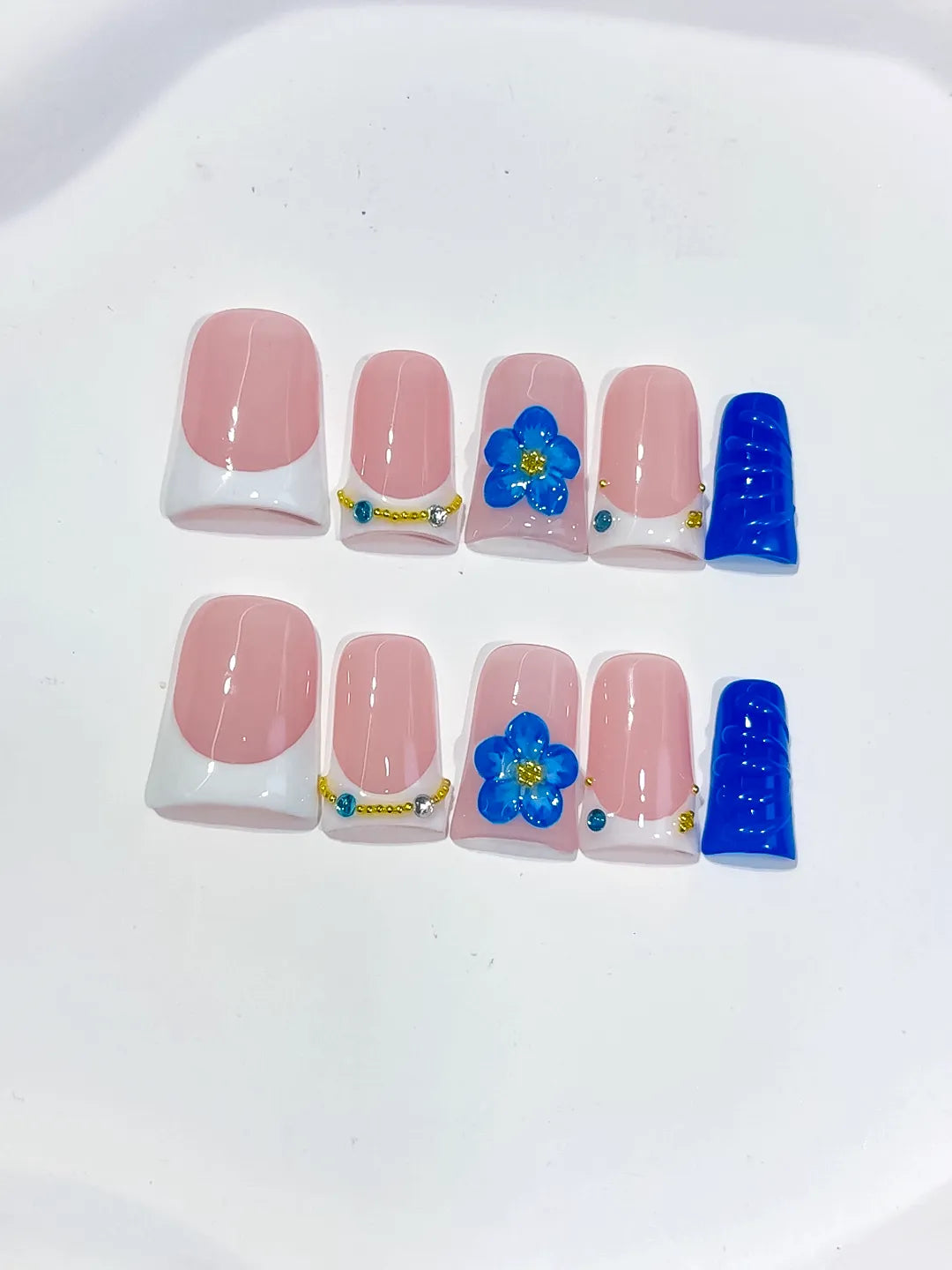 L290 - Short Pink White Duck French tip Flower Rhinestone