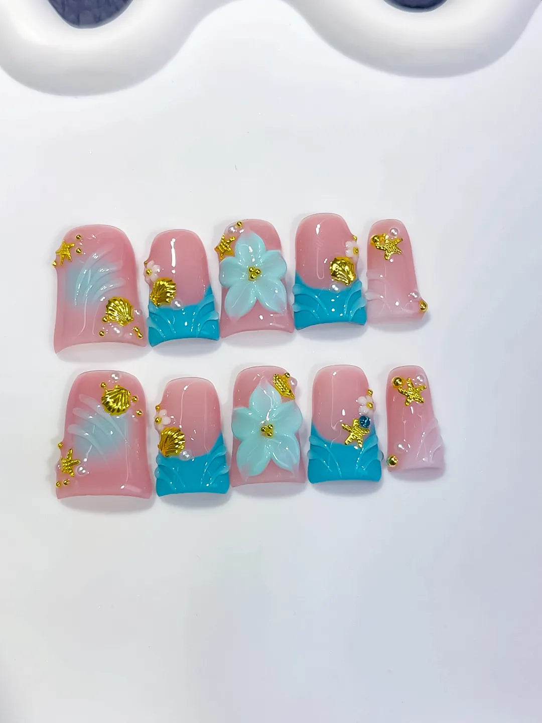 L292 - Short Pink Blue Duck French tip Flower Rhinestone