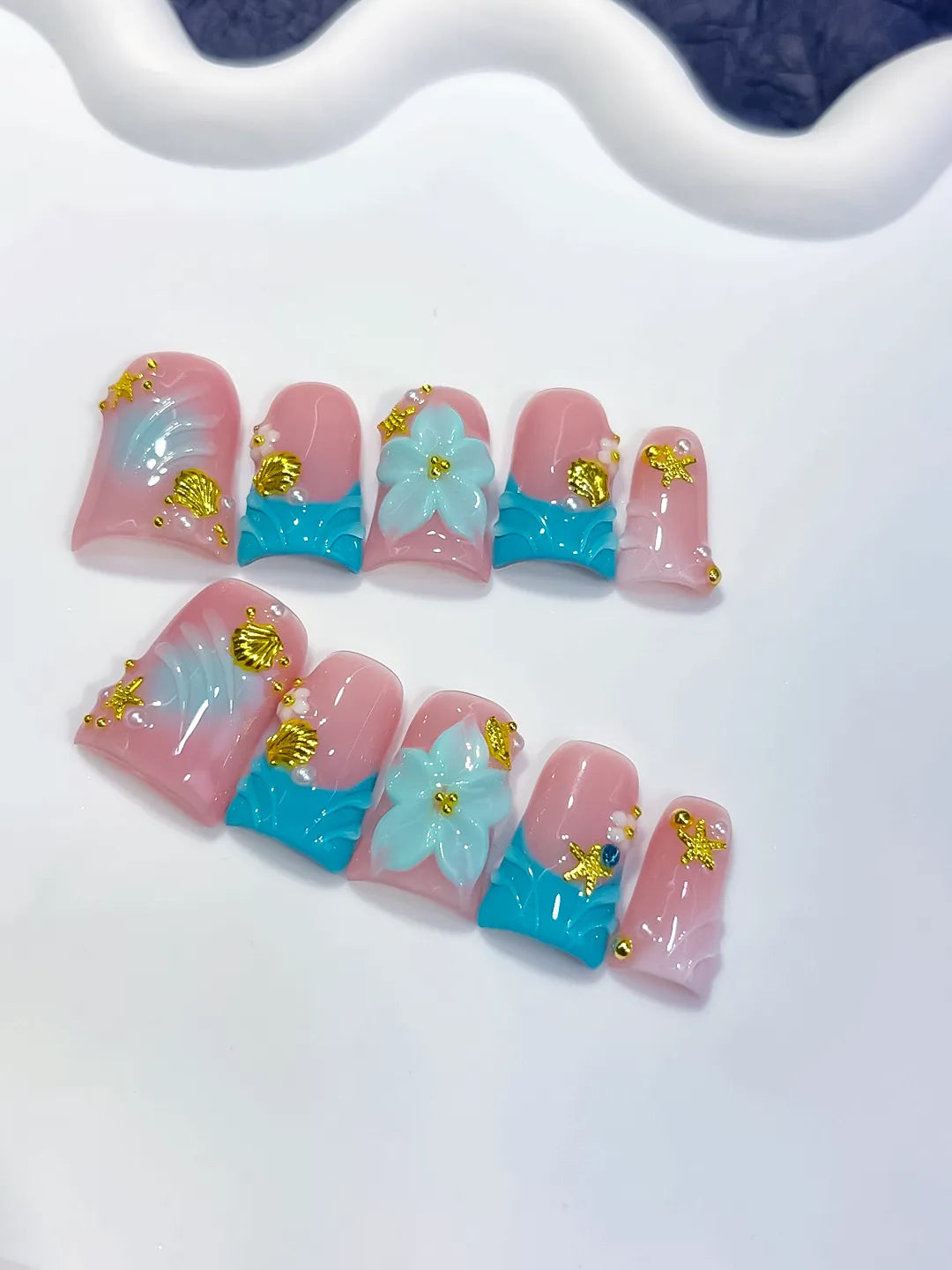 L292 - Short Pink Blue Duck French tip Flower Rhinestone