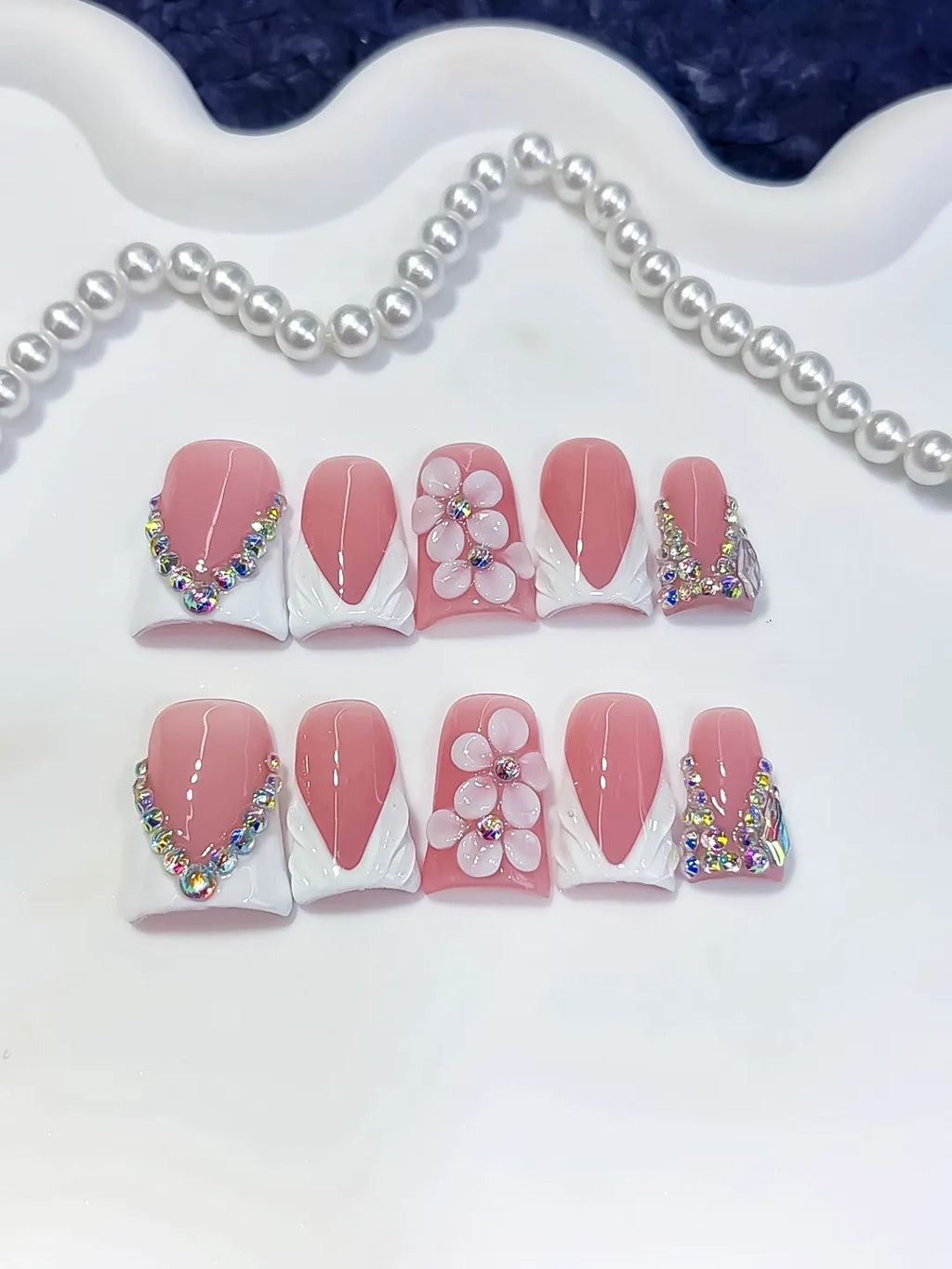 L293 - Short Pink White Duck French tip Flower Rhinestone