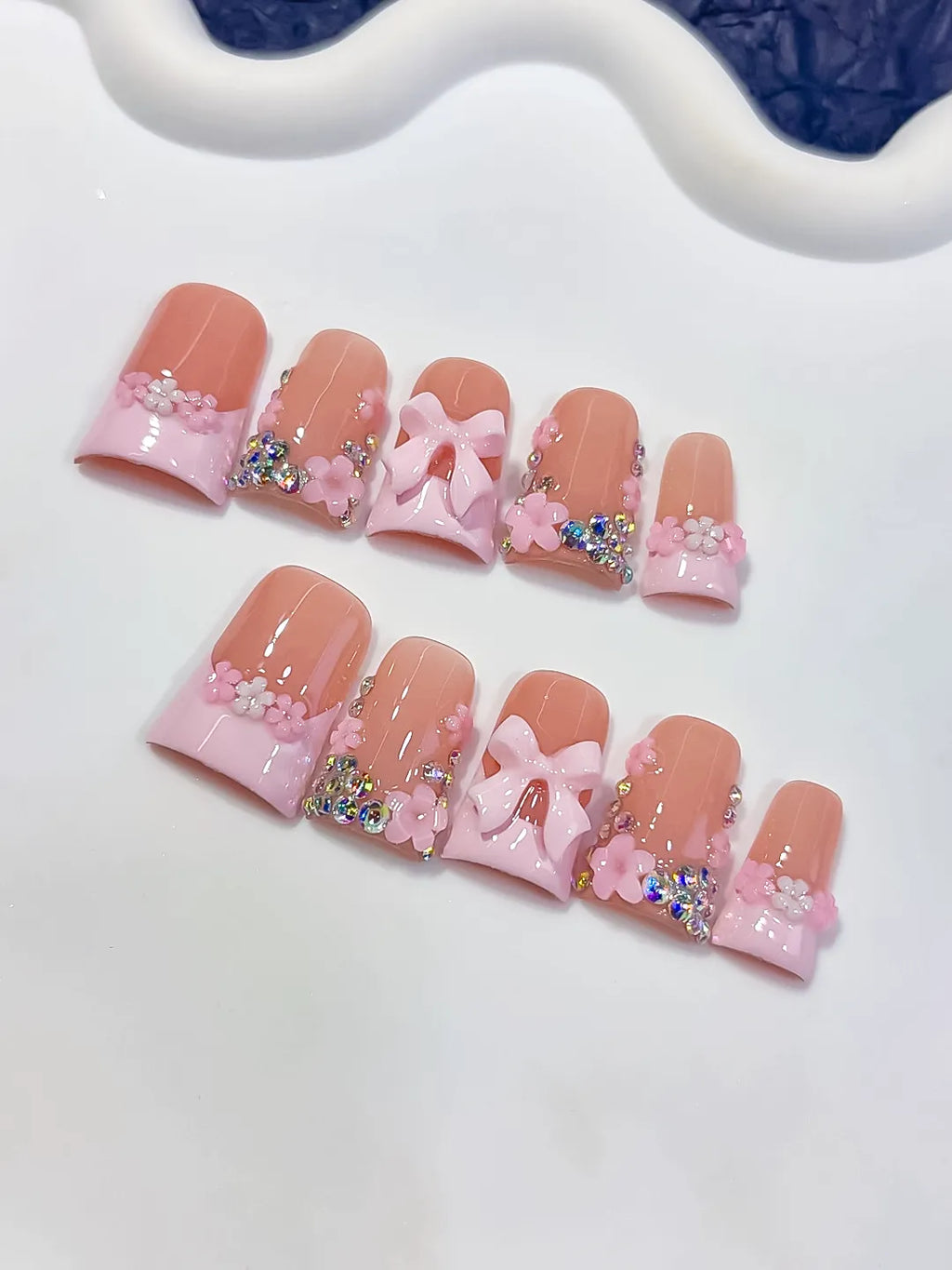 L294 - Short Nude Pink Duck French tip Flower Bow