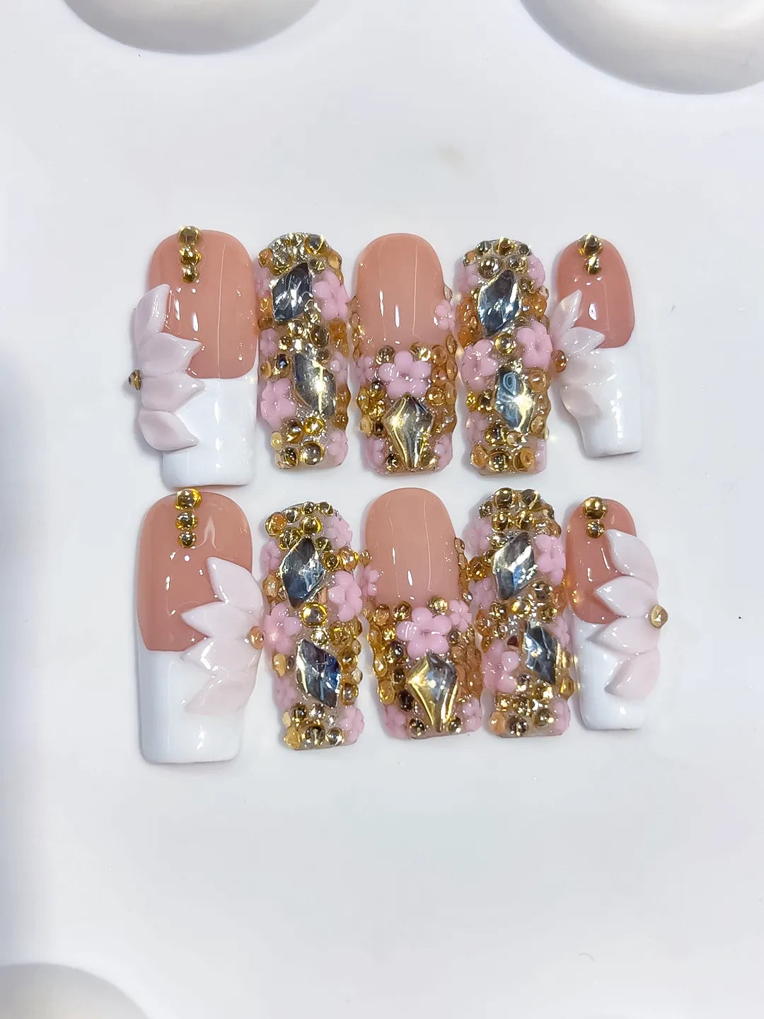L300 - Long Nude White Square French tip Flower Bow