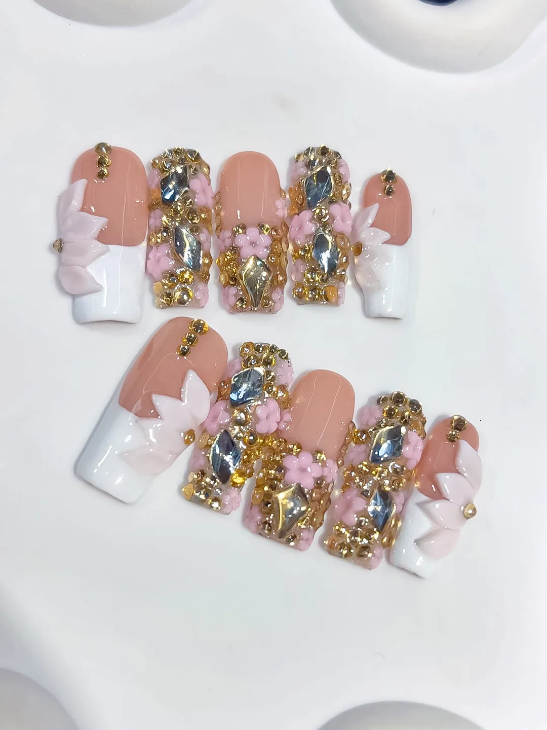 L300 - Long Nude White Square French tip Flower Bow